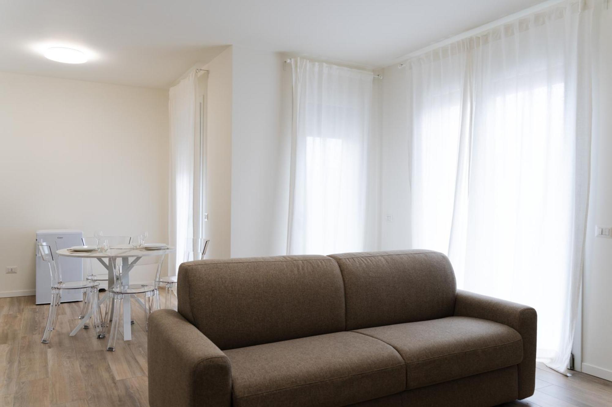 Comforthome Fiera Cornaredo Extérieur photo